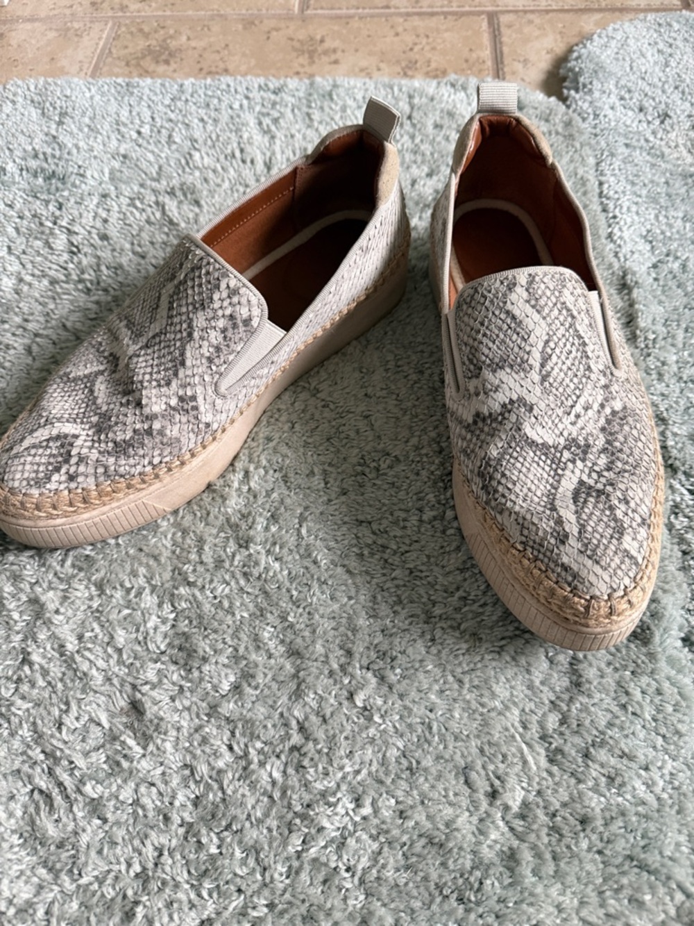 Franco Sarto Gray Snake-Print Espadrille Slip-On Flats
